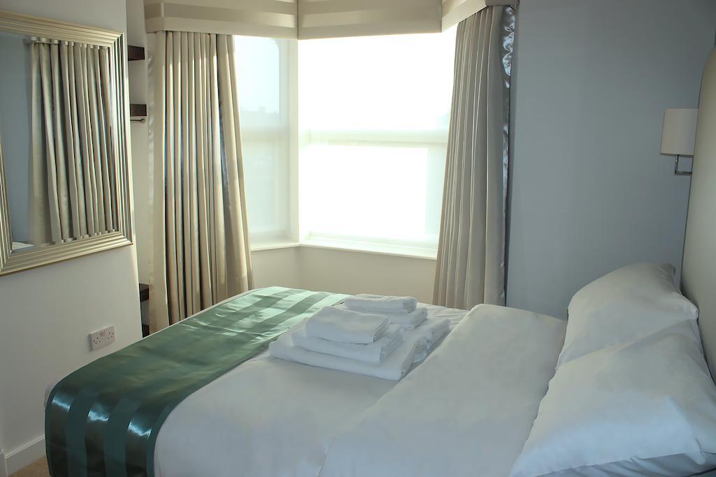Mccafferty'S Guesthouse Ilford Kamer foto